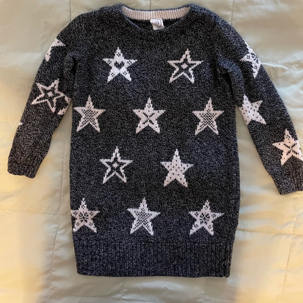 Girls Gap sweater